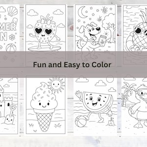 Op de afbeelding: Een verzameling van acht zwart-wit kleurplaten met zomerse illustraties. De pagina's bevatten afbeeldingen van een aardbei op een surfplank, een hond met een pot, een ananas in een zwemband en meer. De tekst "Summer Fun" is ook opgenomen.