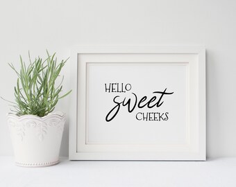 Stampa artistica con struzzo Hello Sweet Cheeks, umorismo divertente per il bagno - Italia