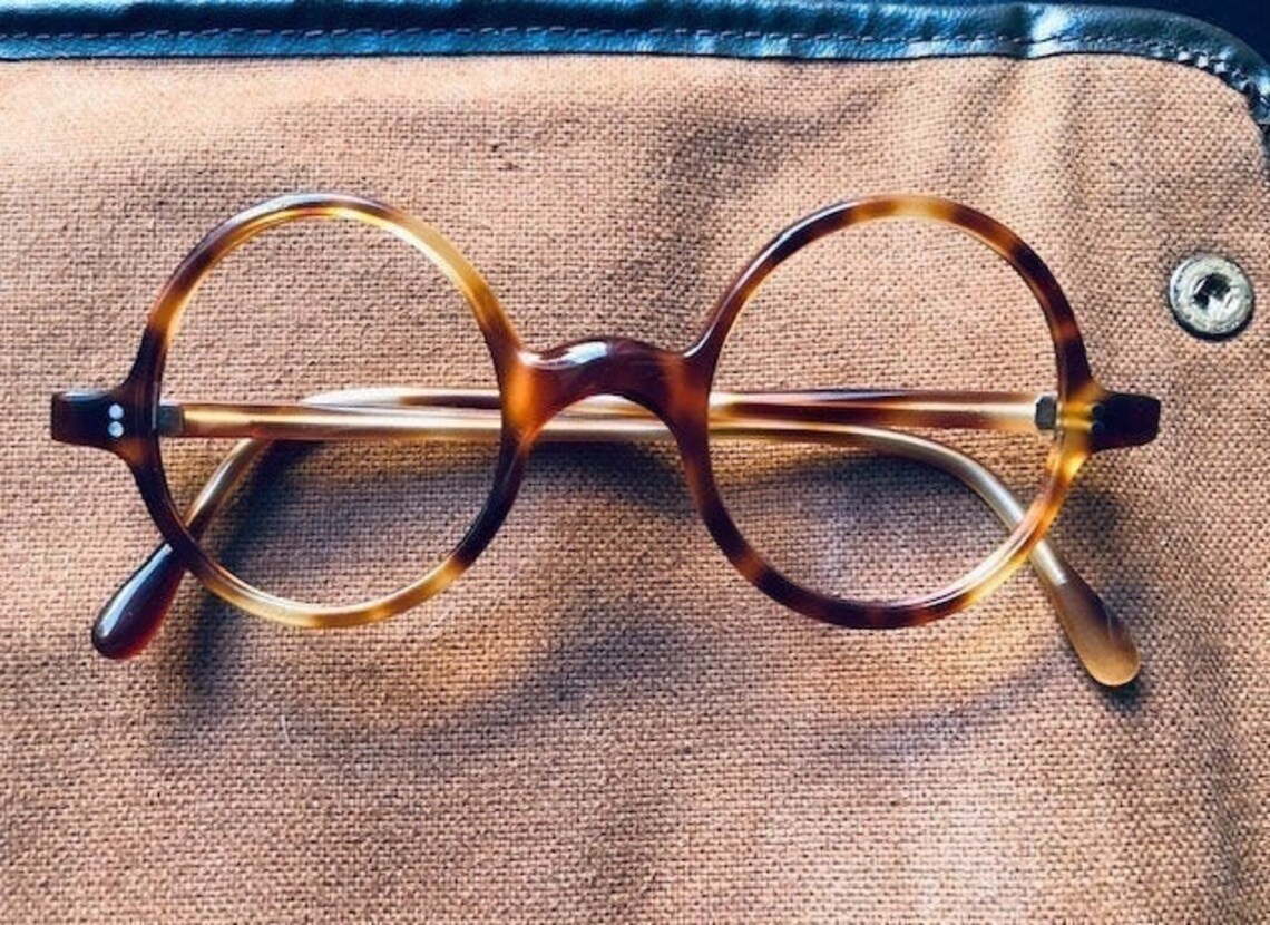 1940s round glasses