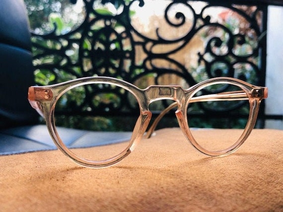 Superb 1950s Eyeglasses Crystal/peach Crown Panto made in France