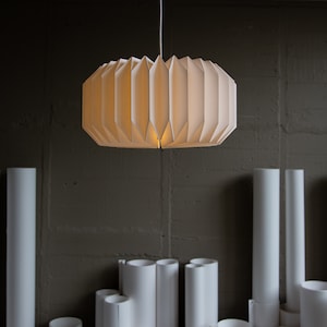 XS Small VFold – Handcrafted Pendant Light for Small Spaces