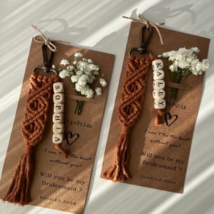 Presente para madrinha, chaveiro com nome em macramê, proposta para madrinha, madrinha de honra, obrigada por ser minha madrinha, você será minha madrinha