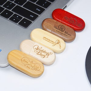 Oval wooden USB key to personalize