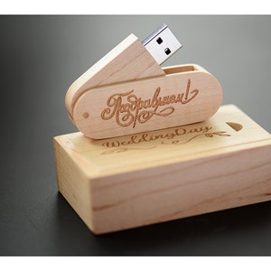 32GB USB key box in Maple wood to personalize