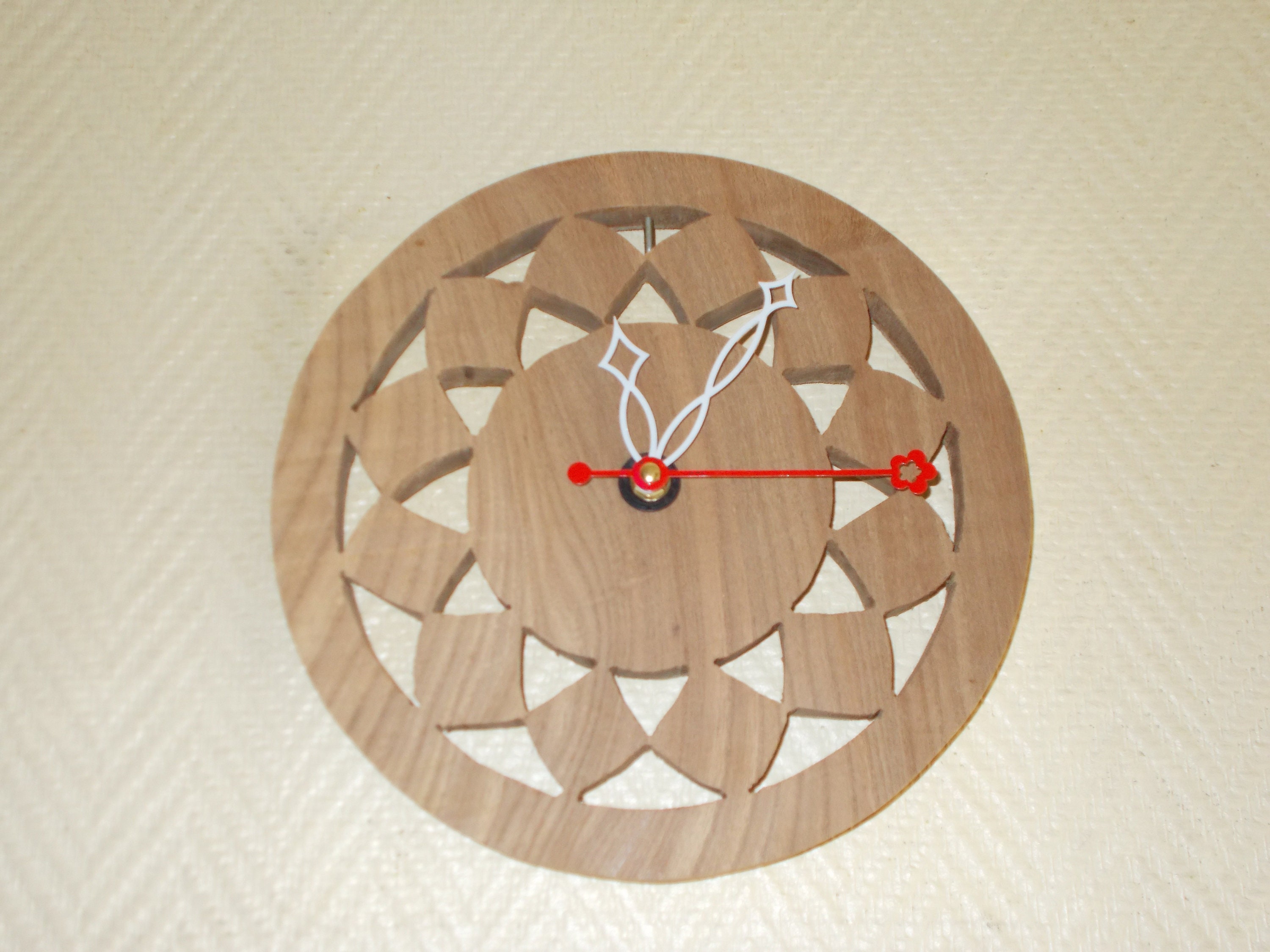 Pendule en Bois D Ormeaux Moderne et Design