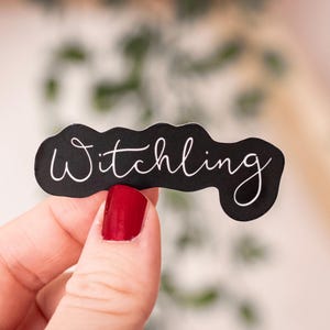 Witchling Licensed Sticker | Manon Blackbeak | Throne of Glass Sticker | The Thirteen | Sarah J Maas Merch | Sticker for Kindle, Waterbottle
