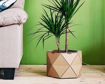 Large indoor planter | 100% recycled materials | Geometric style cardboard vase