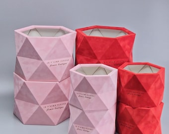 Multifaceted Flower Box Set: Hexagon Cardboard Vase with Logo