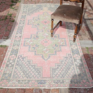 Oriental Rug, Vintage Rug, Turkish Rug, Area Rug, Handmade Rug, Decorative Rug, Oushak Rug, Anatolian Rug, Bohemian Rug, 3.9 x 8.5 ft