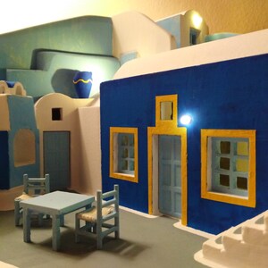 Aegean house - Santorini - Handcarved illuminated traditional Greek architectural model