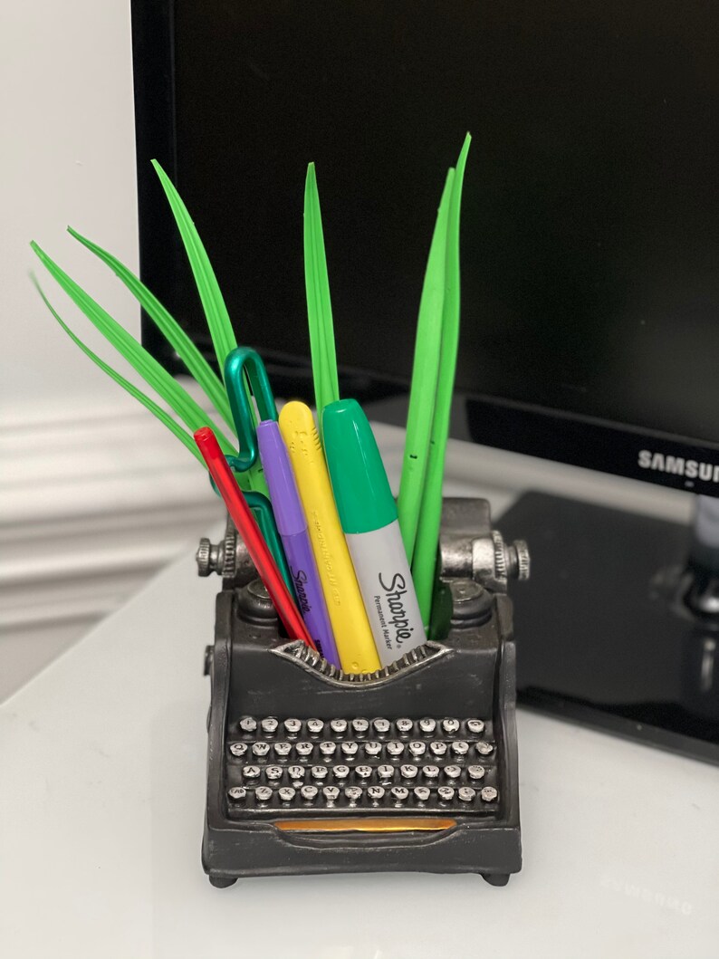 Retro Shabby Chic Vintage Typewriter Pencil Holder for Desk Etsy