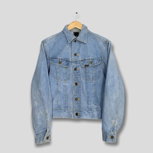 Jaqueta Trucker Jeans Sanforizada Lee Vintage dos anos 90 Pequena Jaqueta Jeans Azul Desbotada Lee Jeans Union Made Tamanho P