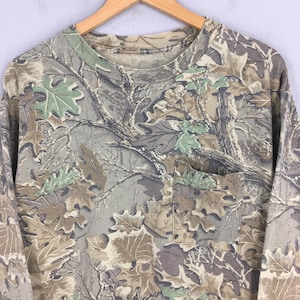 Vintage 90s Real Tree Camo Longsleeve Tshirt Large Camouflage Military Style Hunting Woodland Outdoor Mossy Oak Jungle Tee Oversized Size L image 2