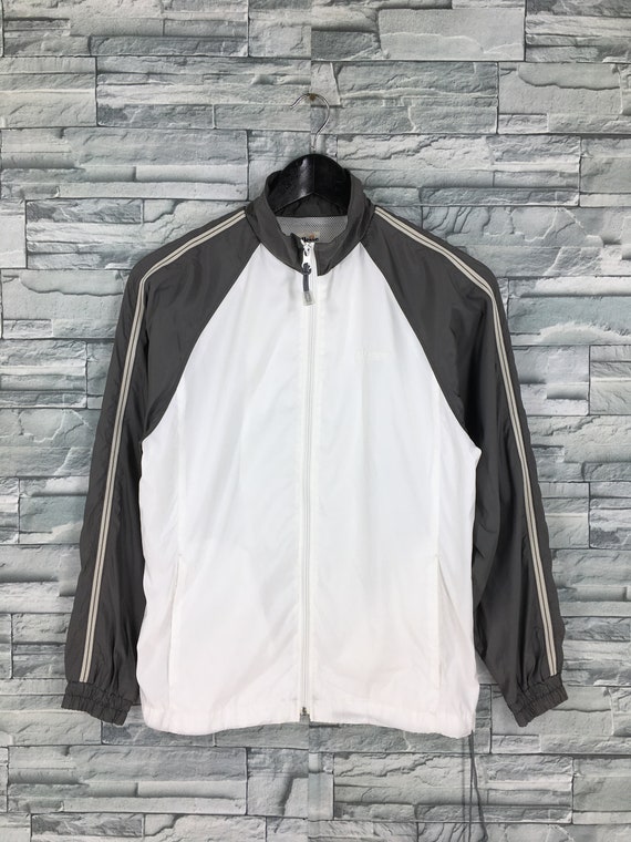 windbreaker jacket ellesse