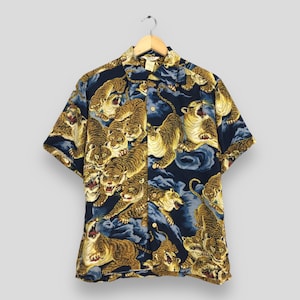 Vintage 90s 100 Tiger Roar Hawaiian Rayon Shirt Medium Japanese 100 Hundred Tiger Beach Wear Shirt Honolulu Printed Hawaii Button Up Size M