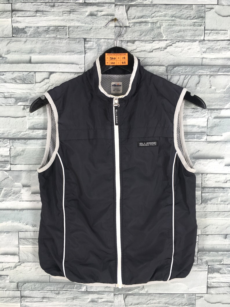 Vintage 90/'s ELLESSE Vest Jacket Ladies Medium Ellesse Italia Sportswear Black Zipper Sleeveless Jacket Ellesse Sports Light Jacket Size M