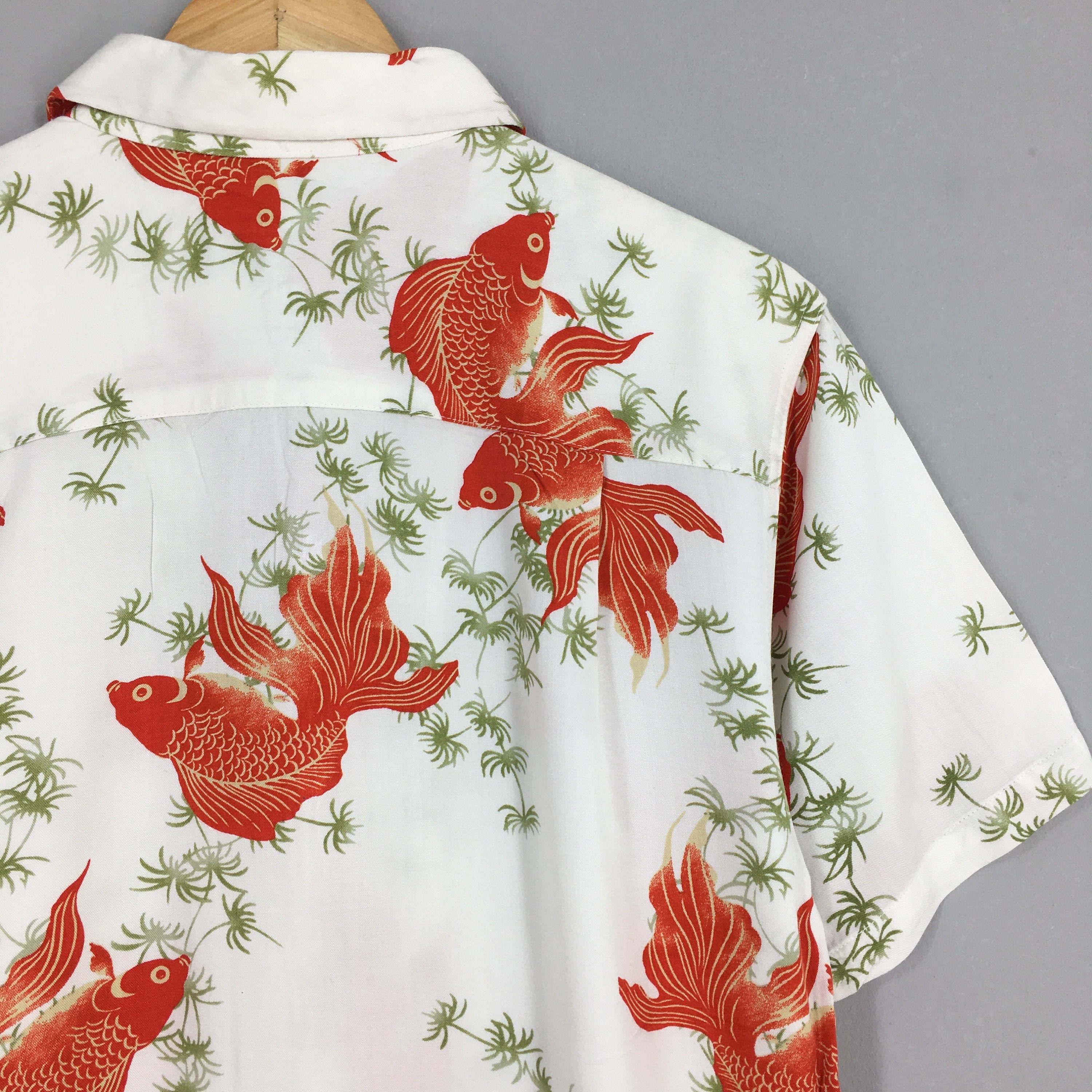 Vintage Hawaiian Japanese Gold Fish Rayon Shirt Medium
