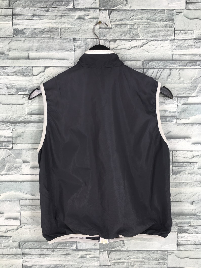 Vintage 90/'s ELLESSE Vest Jacket Ladies Medium Ellesse Italia Sportswear Black Zipper Sleeveless Jacket Ellesse Sports Light Jacket Size M