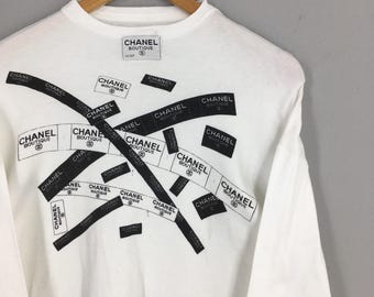 Vintage 1990s Chanel Boutique Women White Tshirt Small 90s
