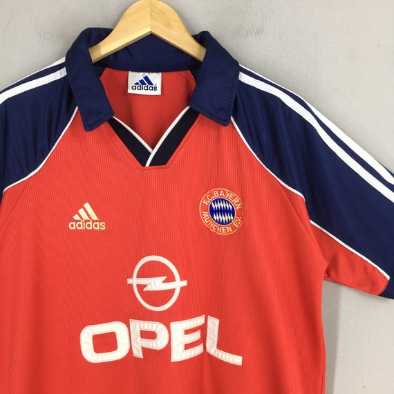 Vintage 1999-2000 Adidas FC Bayern Munich Red Jersey Medium
