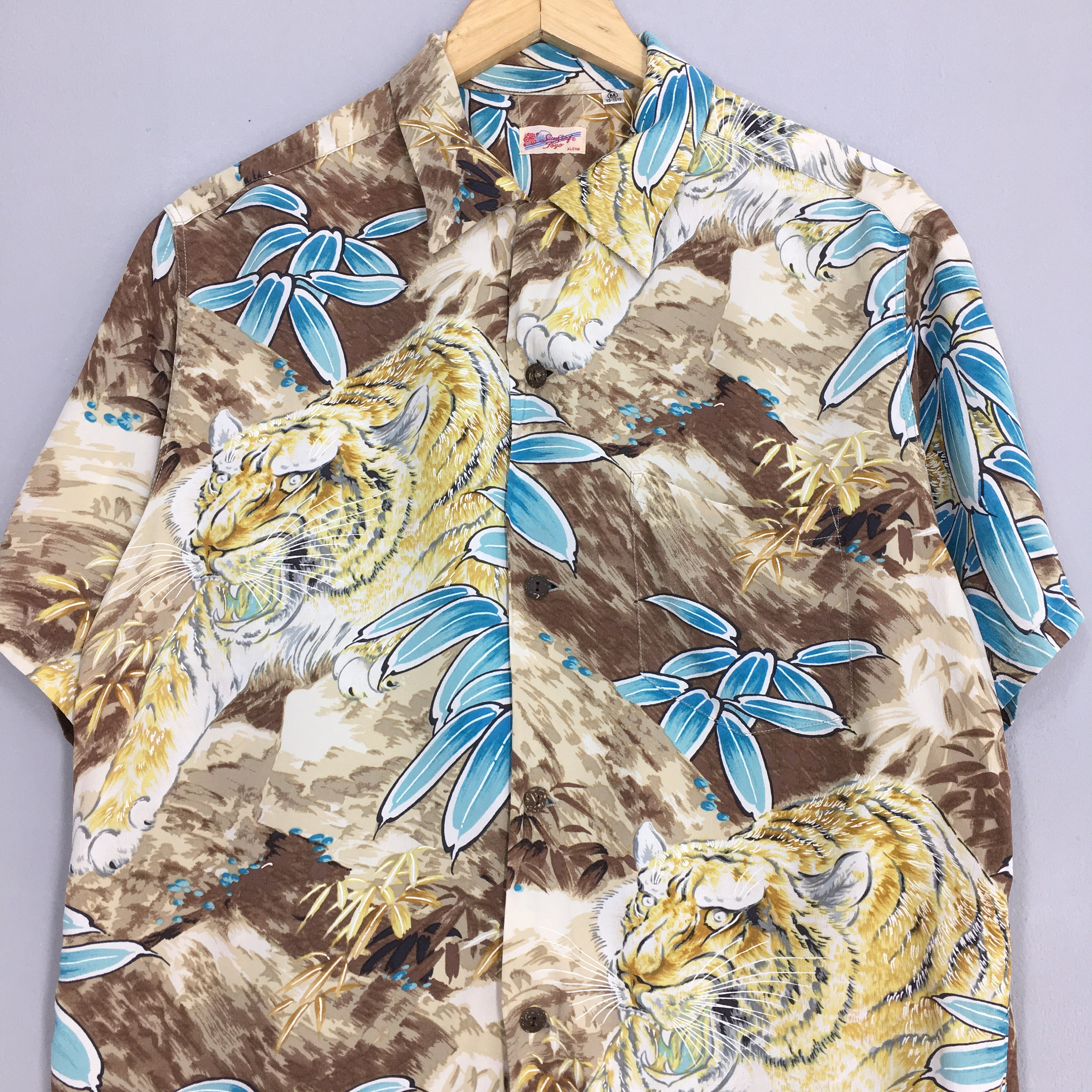 Vintage 90s Sun Surf Jungle Tiger Roar Aloha Hawaii Rayon Shirt 