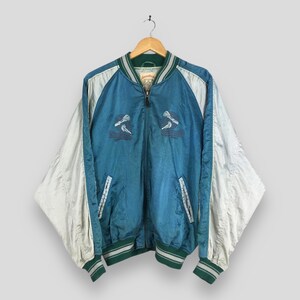 Vintage 1990-tals Avirex Japan Sukajan Satinjacka Medium Sukajan Broderi USAfa Flygvapnet Andra världskriget Souvenir Bomber Blå Jacka M bild 5