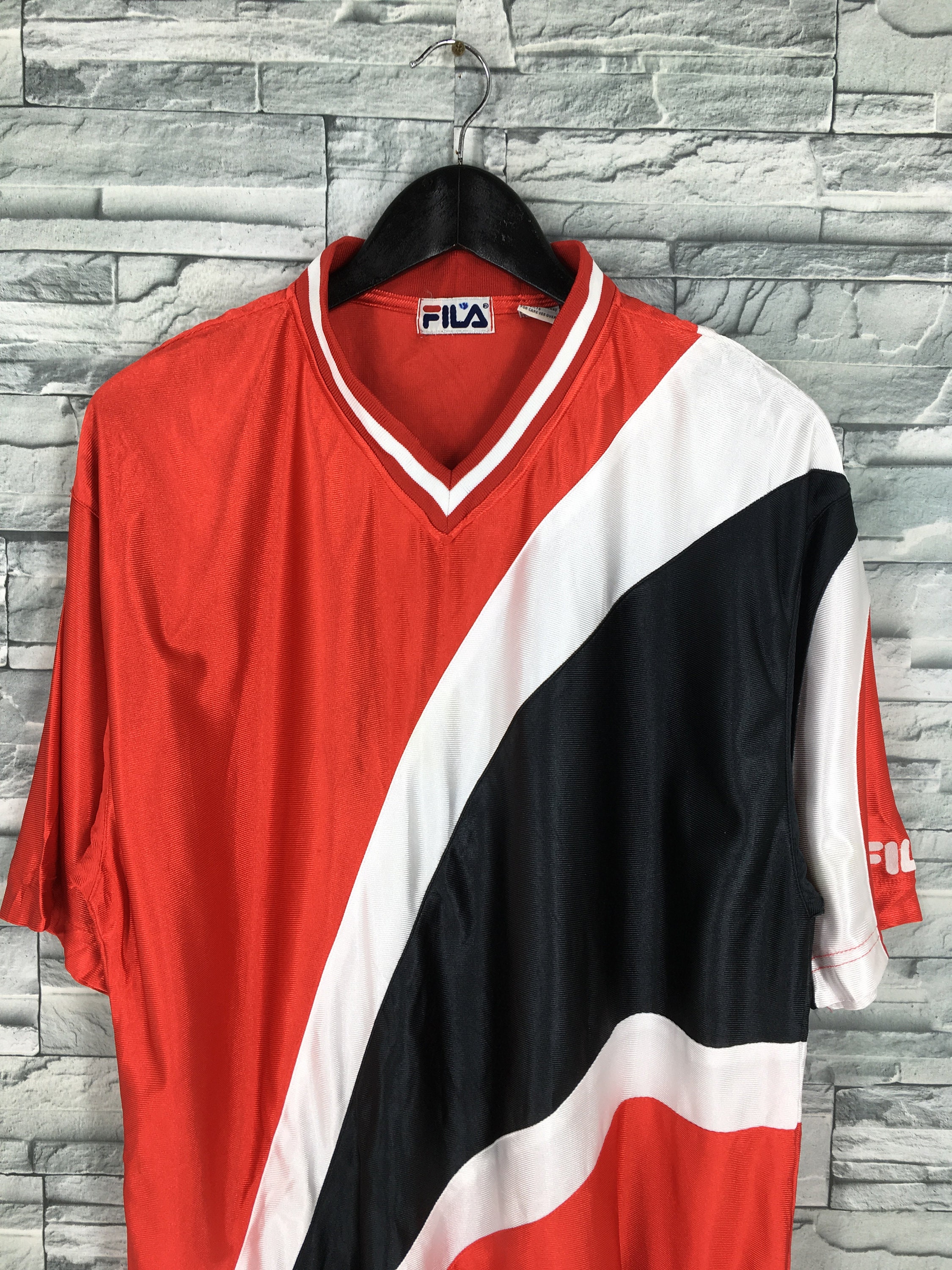 Vintage Fila Jersey Red Shirt Large 