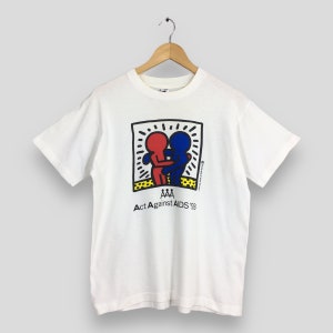 Vintage 1993 Keith Haring Hug Pop Art T shirt Medium Keith Haring Act Against Aids Artwork Streetwear 80s Graffiti White Tees Size M