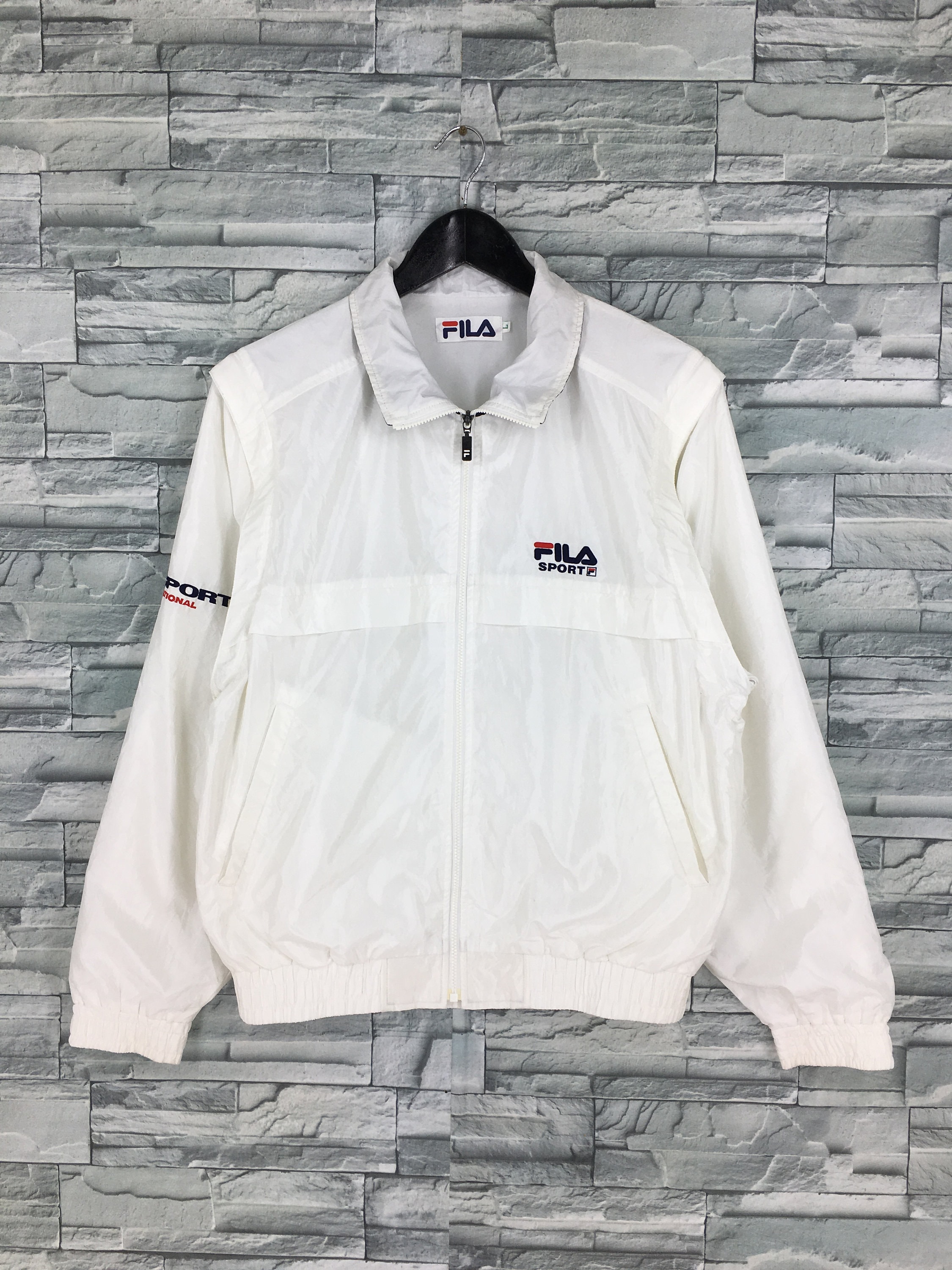 fila light jacket