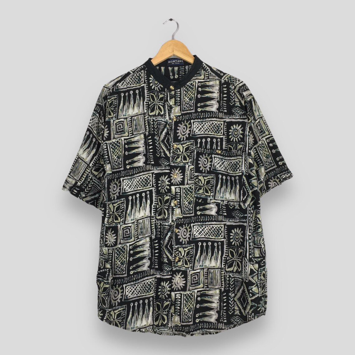 Vintage Montage Beach Hawaiian Navajo Silk Shirt Medium Hawaii Surf Abstract Pop Art Native Printed Button Up Aloha Wear Button Up Size M, foto 1 di 5