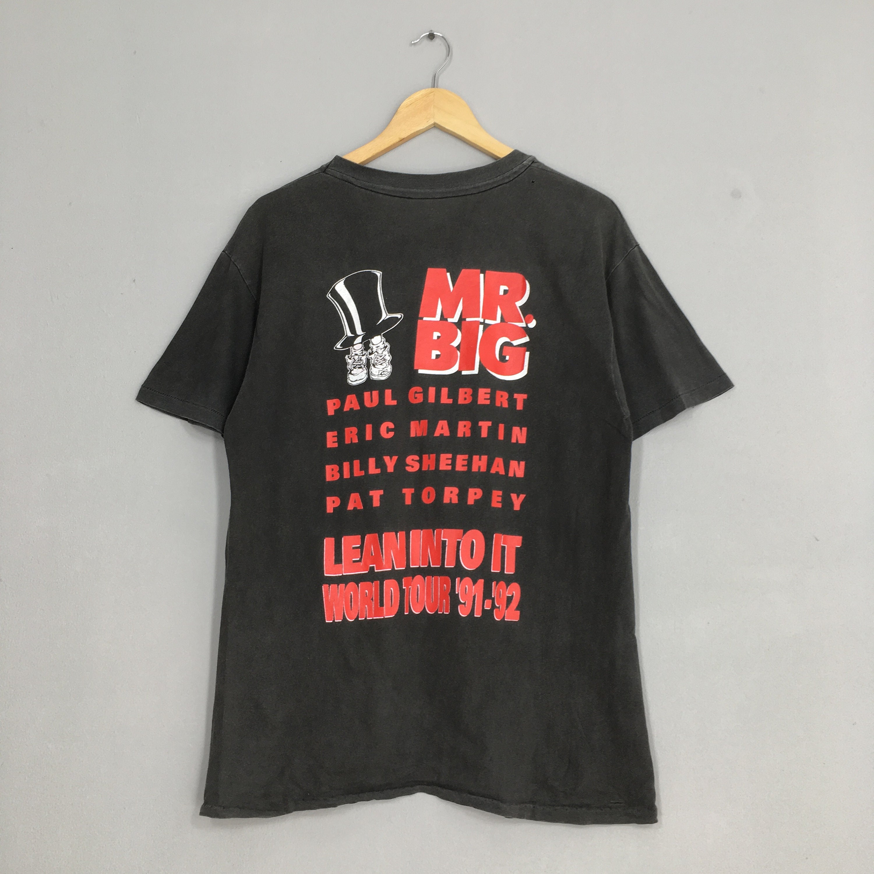 Vintage MR BIG Band Lean Into It Tshirt Small Black 1990s Mr Big