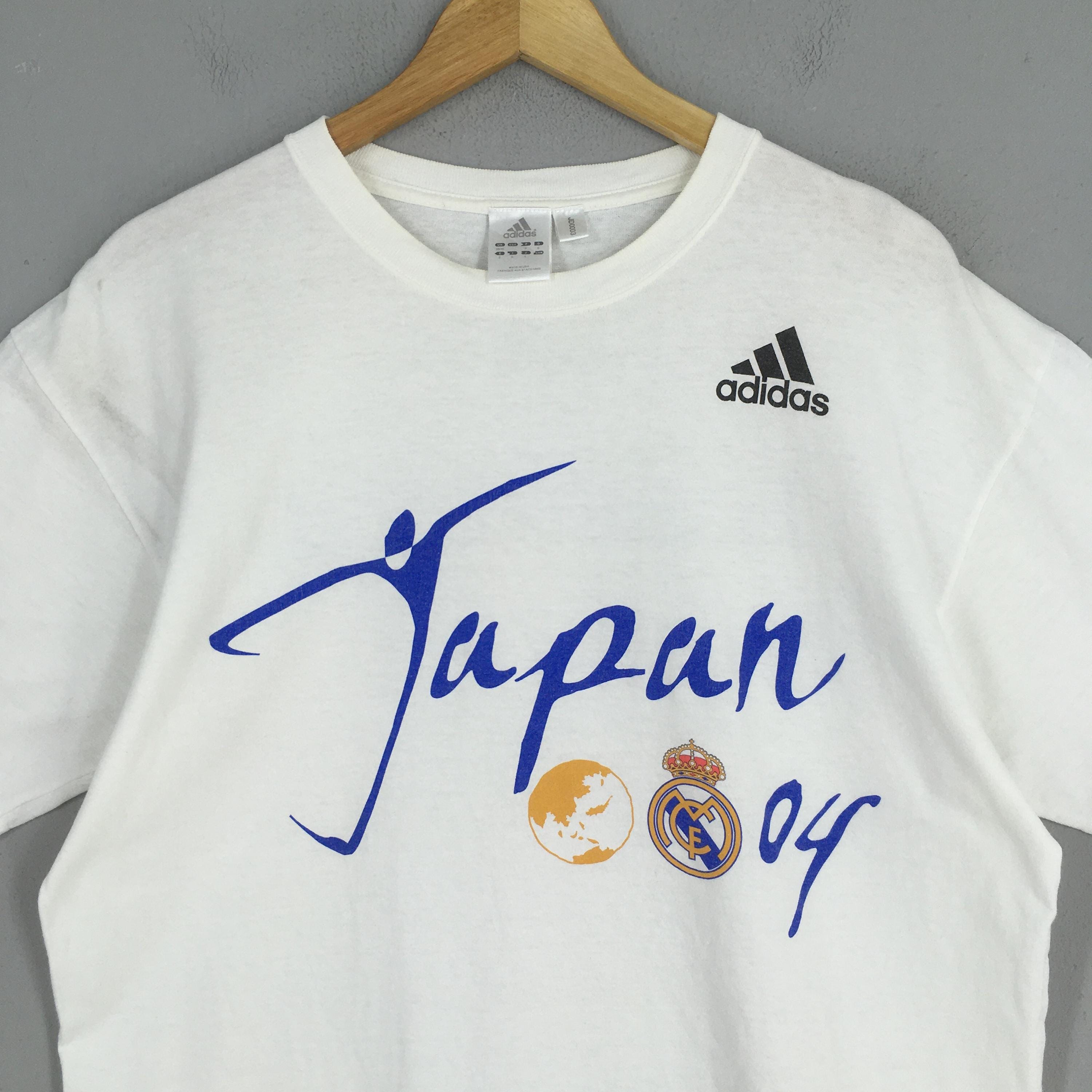 Vintage 2004 Adidas Japan Football Jersey Medium Adidas Real
