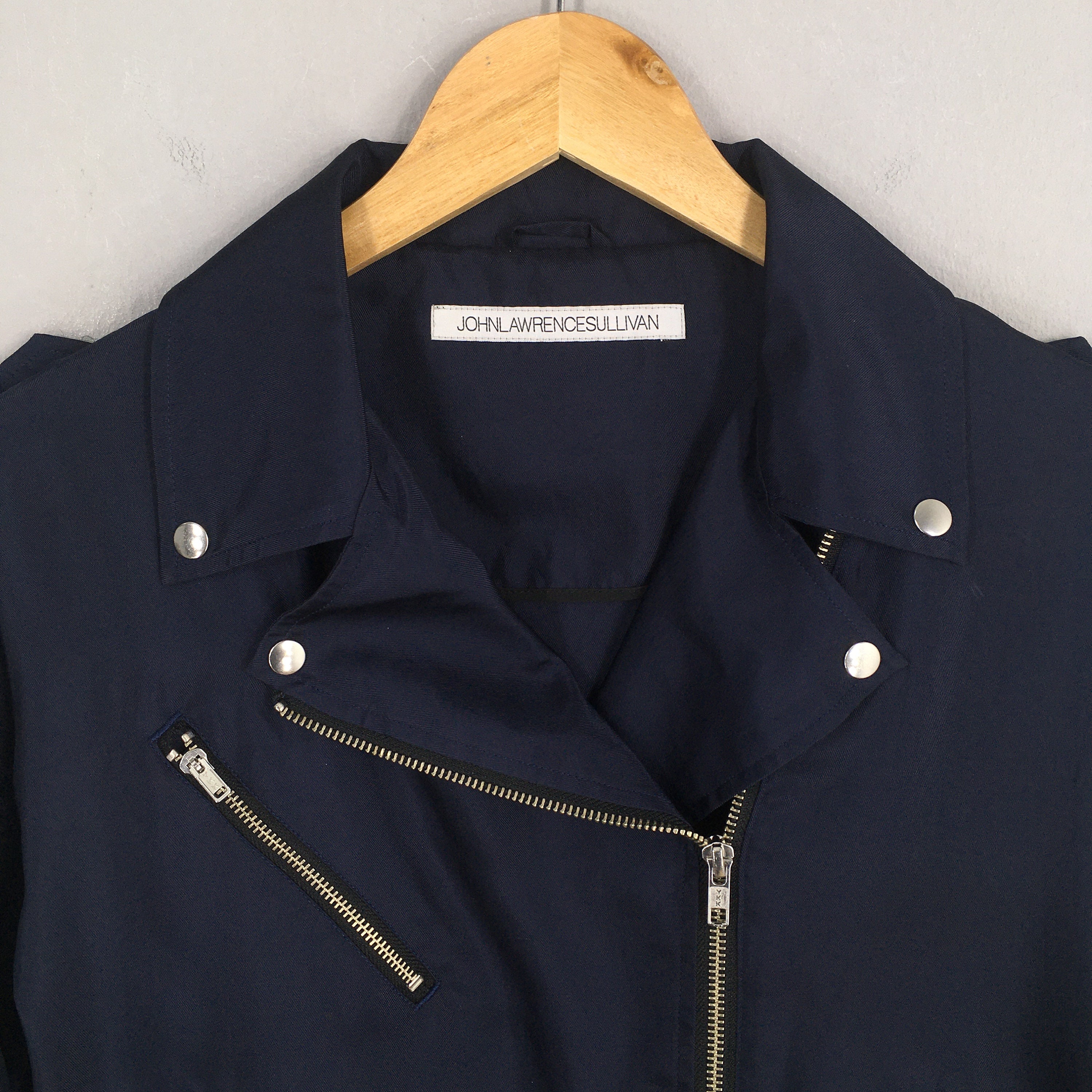 Vintage John Lawrence Sullivan Double Collar Polyester