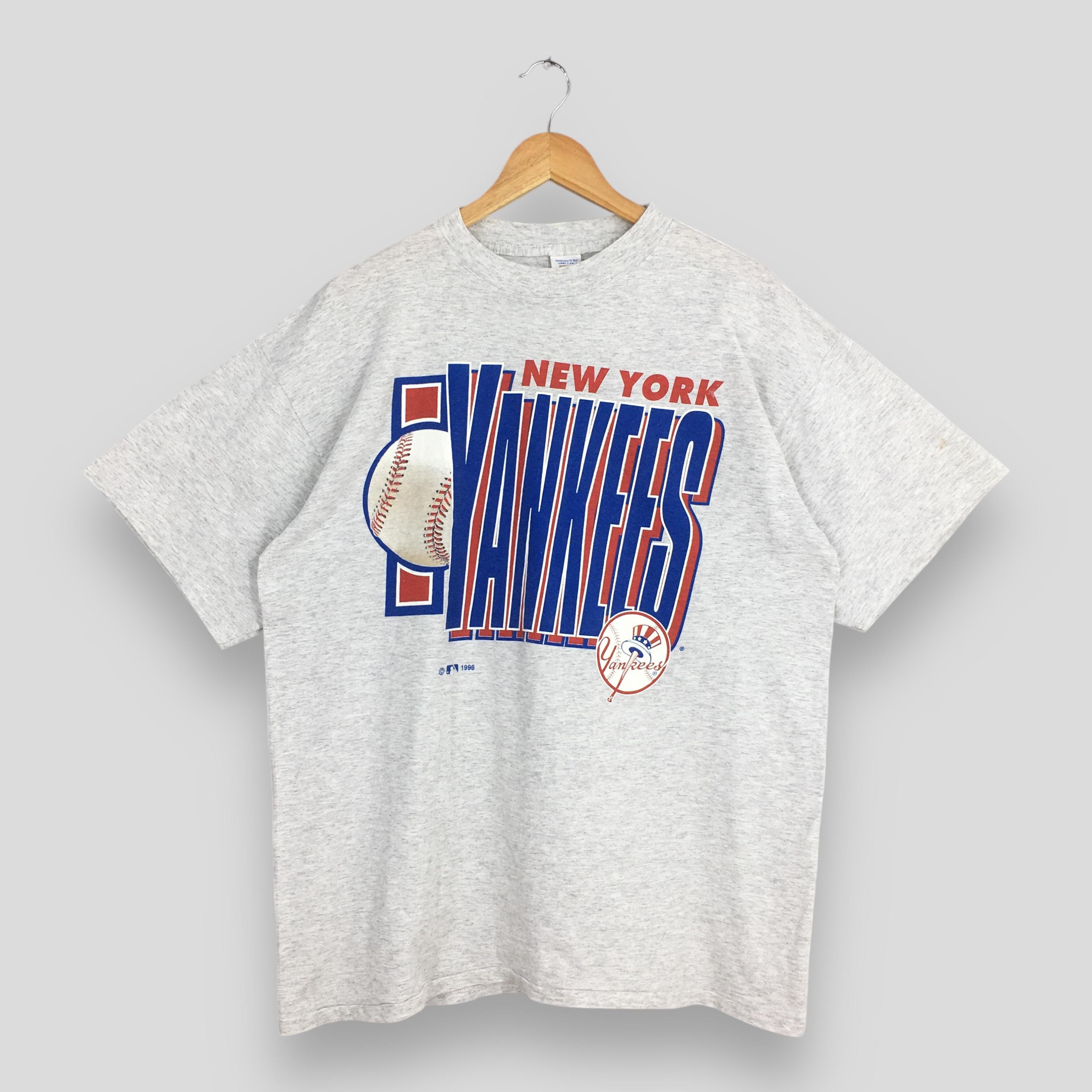 Vintage New York Yankees MLB Gray T Shirt Xlarge 90s New York