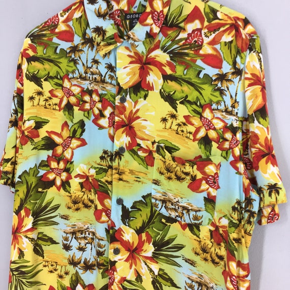 Royal Hawaiian Vintage 60s Flower Power Aloha Shirt, Loop Collar Hawaiian Shirt S