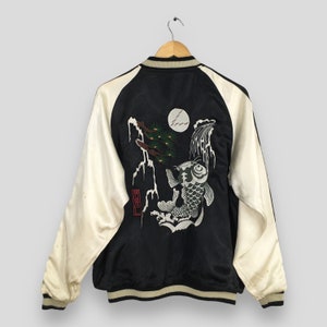 Vintage Iolani Sukajan Japan Fish Koi Rayon Jacket Large Fuji Sakura Japanese Culture Sakura Yakuza Style Embroidery Satin Souvenir Jacket L