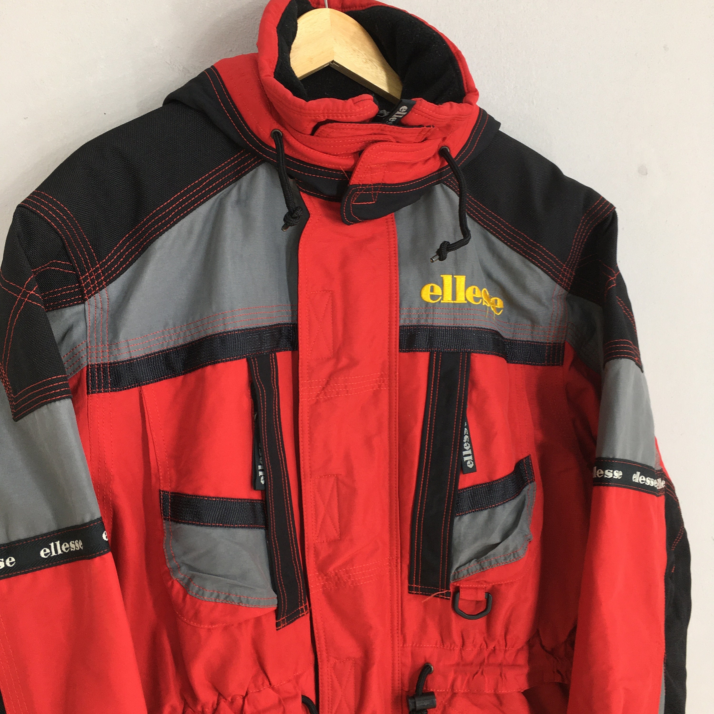 90年代ヴィンテージ エレッセ スキーウェア レッド フーディー
