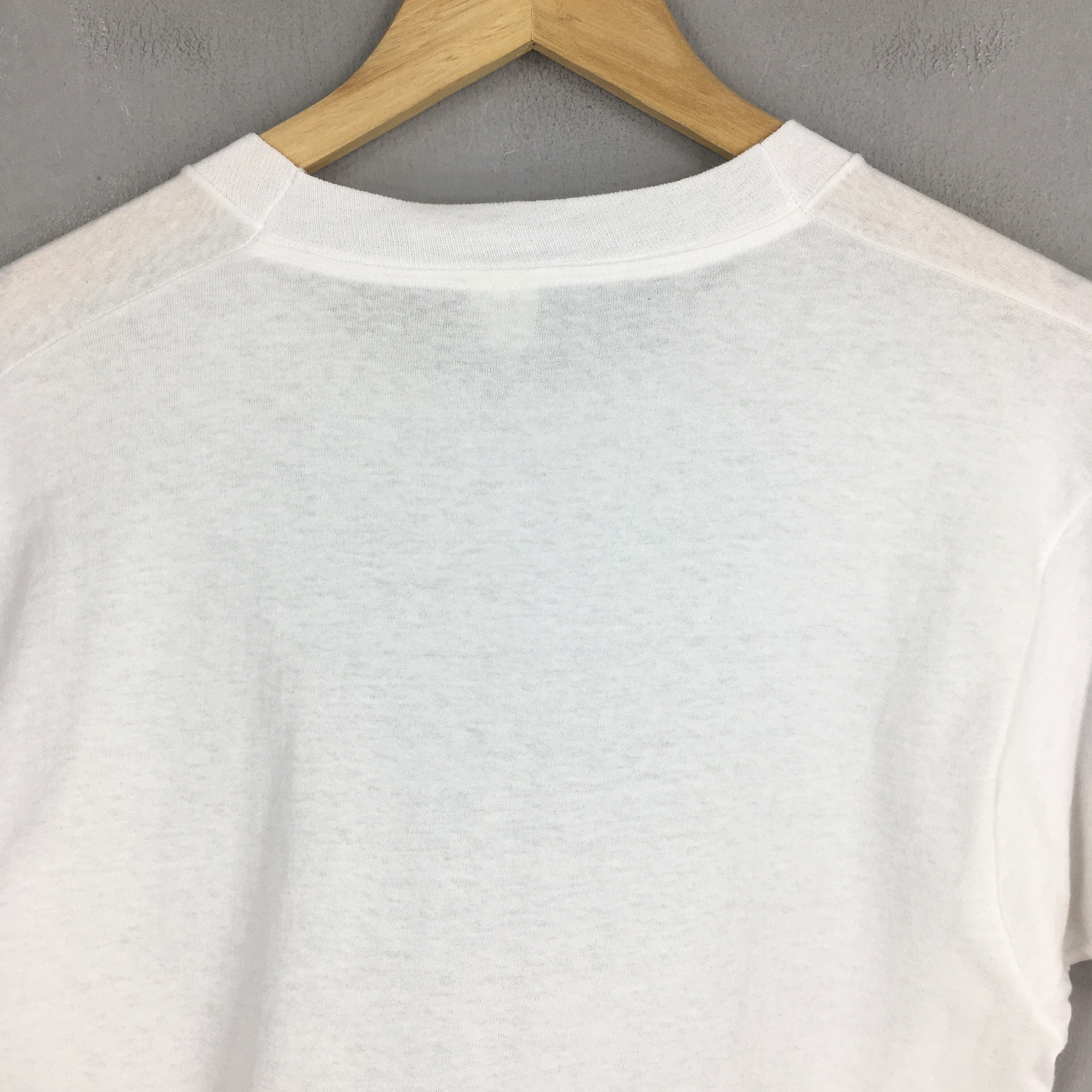 Vintage 90's Emporio Armani Photo Print Kissing Tshirt Large 1980s