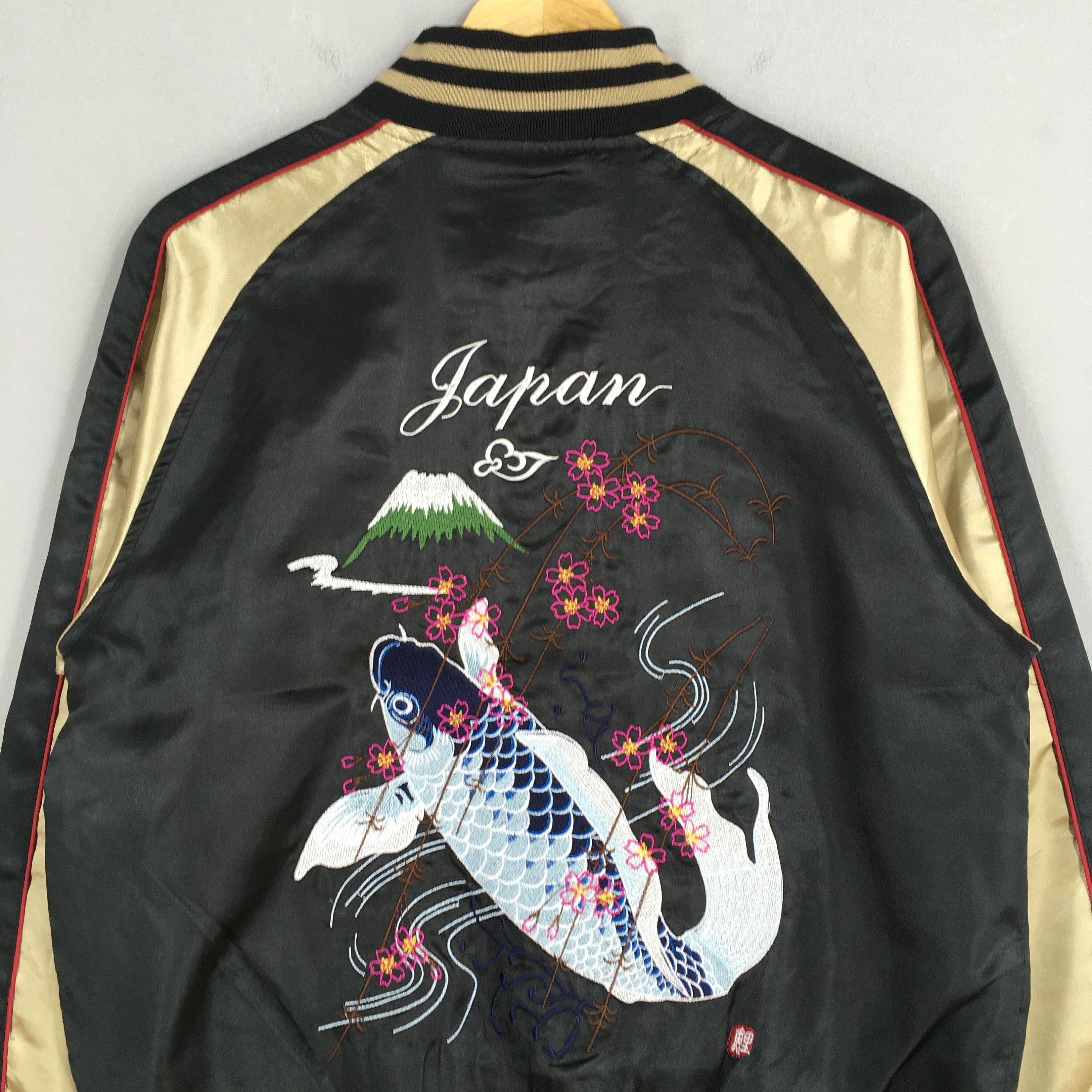 Vintage Sukajan Japan Fish Koi Jacket Black Medium Fish Koi