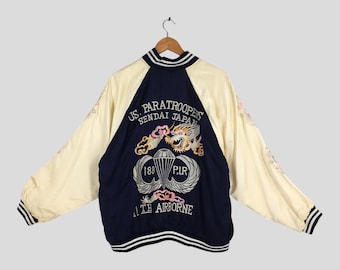 Vintage 90's Sukajan Yokosuka Dragon Souvenir Jacket Large Sukajan