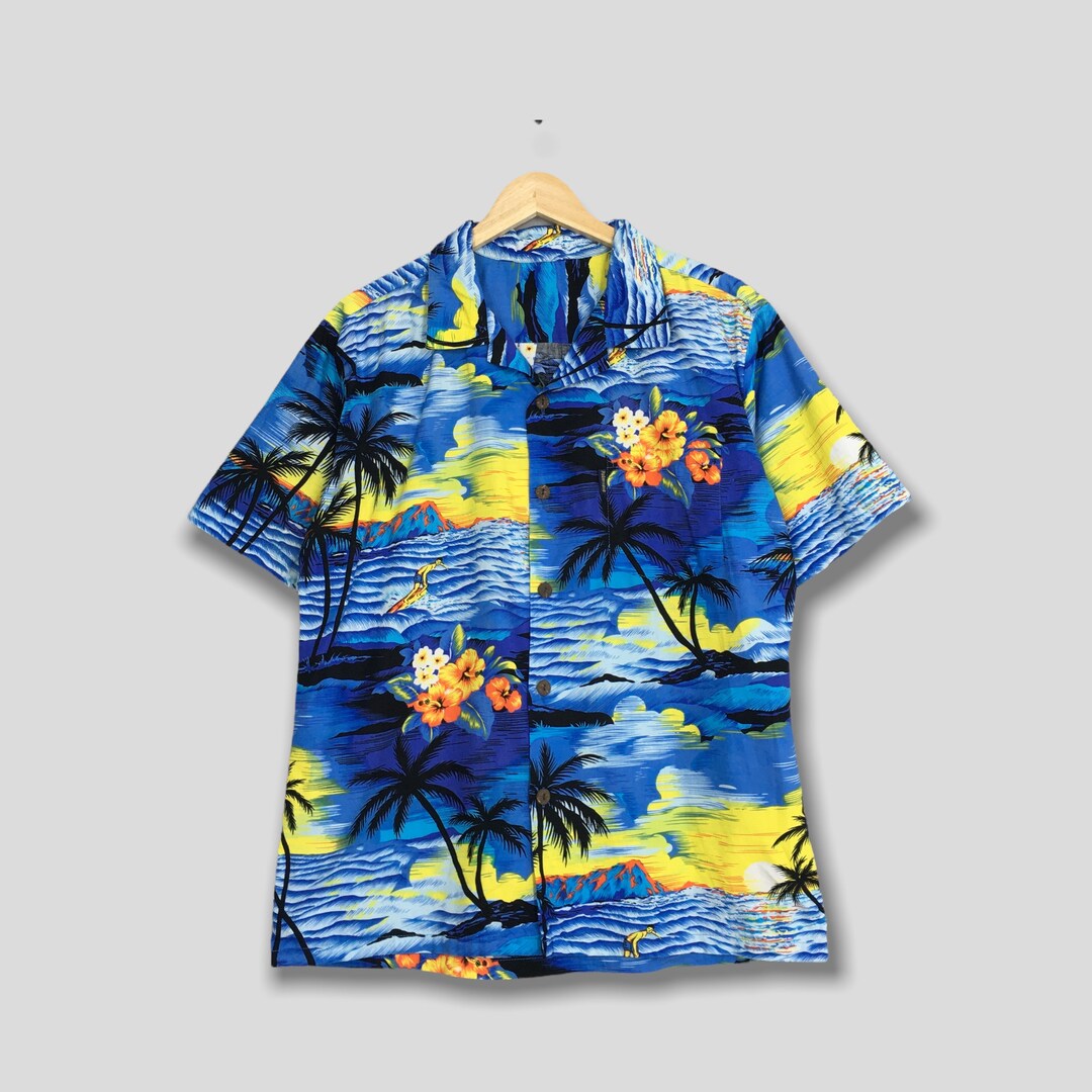 Vintage 100% Cotton Hawaii Floral Shirt Men's Coconut Button