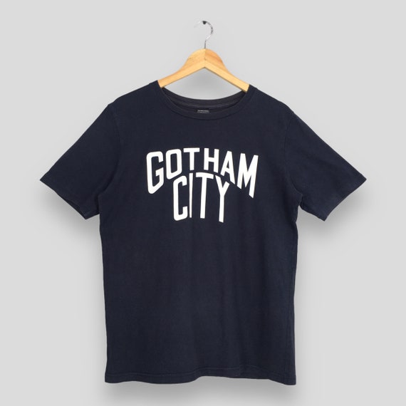 アメリカ通販ファッション Black City Gotham (n)ine Number T Vintage Medium Shirt トップス