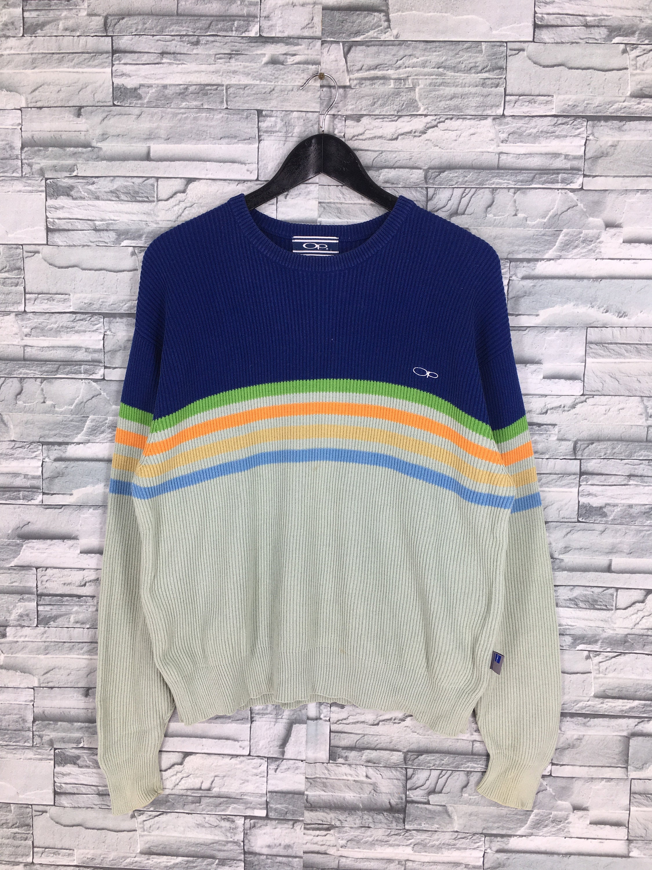 surf knitwear