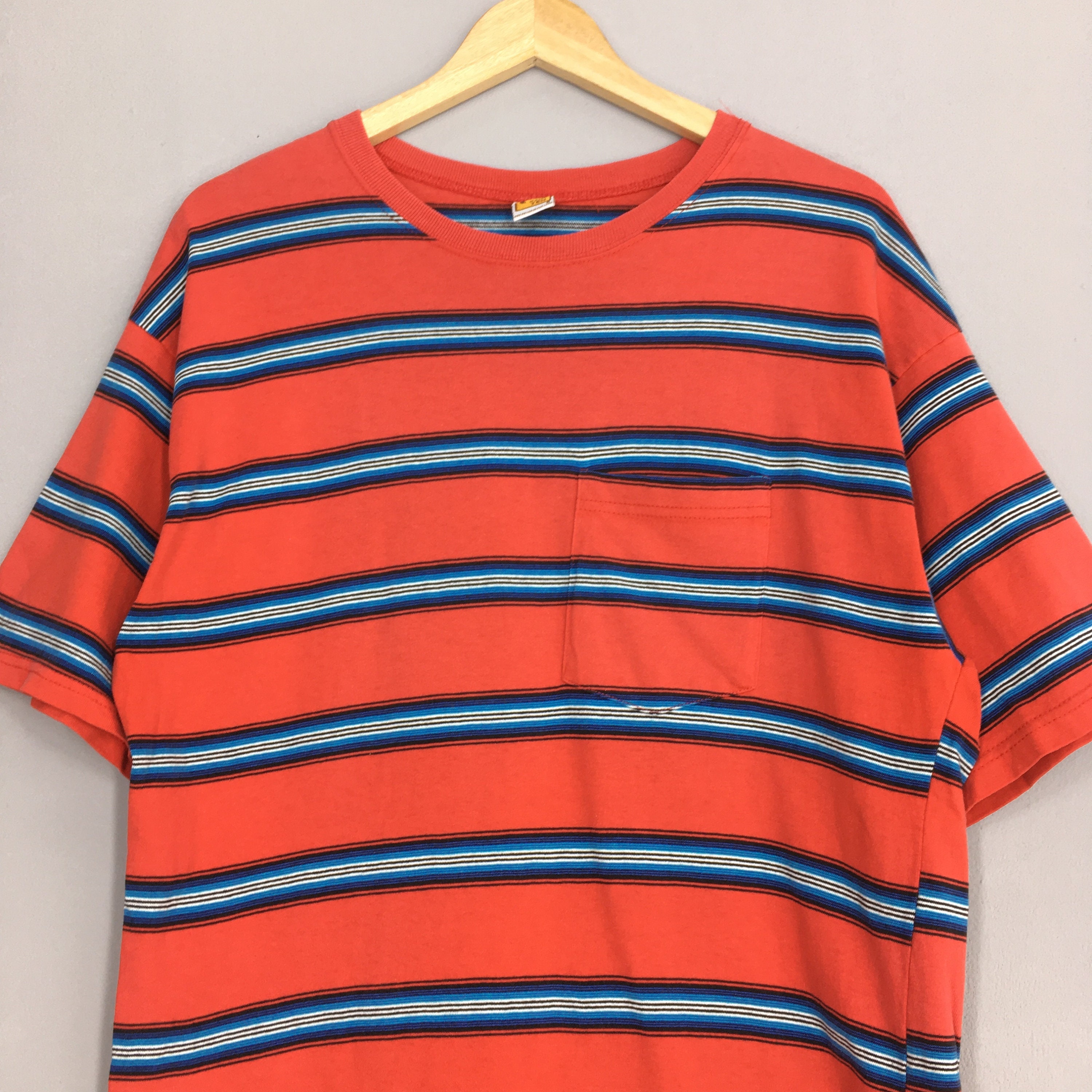Vintage 90's Hang Ten Red Stripes Tshirt Medium Hawaii Surfing