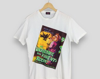 Camiseta vintage de los 90 de la película de terror de culto "Pesadilla en la habitación de los padres", talla M. Camiseta que brilla en la oscuridad. Camisetas vintage de películas de terror, talla M.