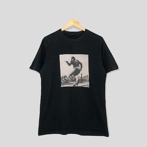 Vintage Keith Haring Photoprint Dance Shuffle Pop Art Tshirt Medium 1990&#39;s Keith Haring Artist Cross Finger Artwork Tee Black Size M
