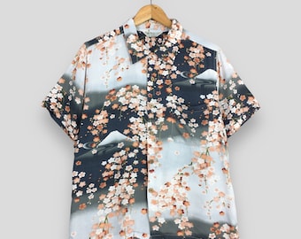 Vintage 80's Aloha Sakura Floral Blossom Japan Rayon Shirt Large Hawaiian Tropical Tiki Honolulu Sun Surf Toyo Hawaii Beach Button Up Size L