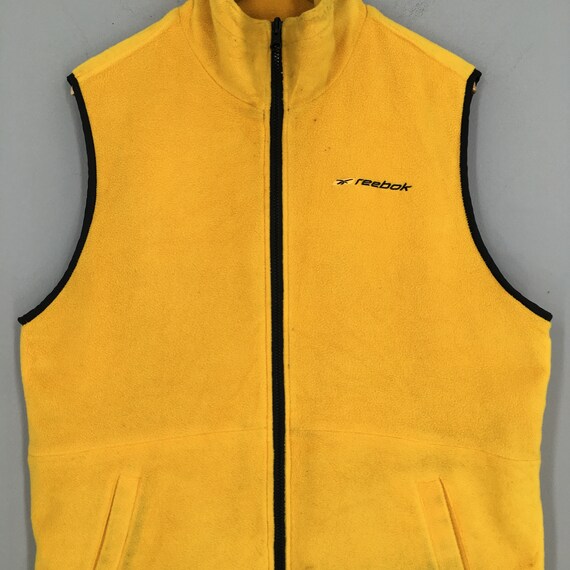 Pull outlet reebok jaune