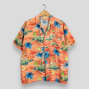 Vintage Hawaiian Coconut Tree Sailing Beach Loop Collar Shirt Medium Honolulu Usa Hawaii Ocean Vacation Hale Surf Aloha Rayon Shirt Size M
