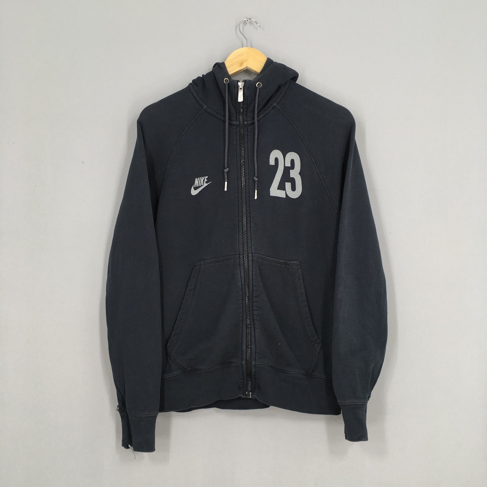 american vintage nike sweatshirt